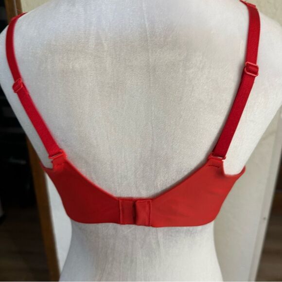 Soma Essentials RED 36D Plunge Unlined Bra with Lace Trim - Picture 3 of 8